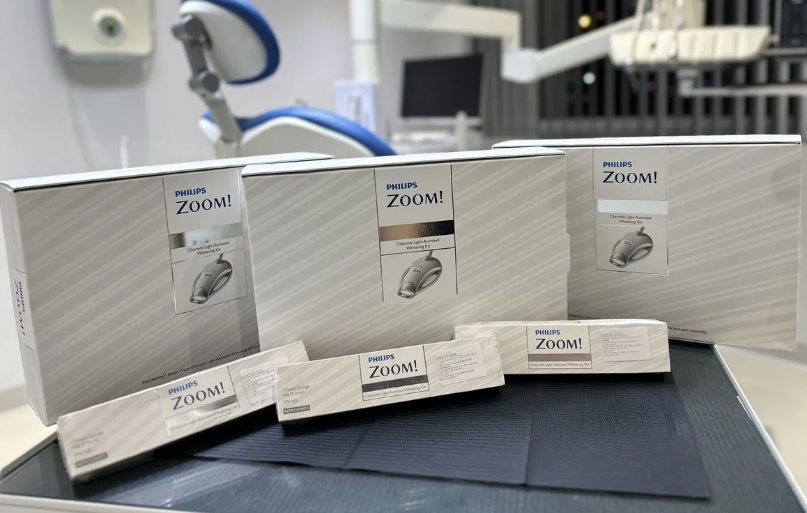Клиническое отбеливание Philips Zoom на 1 пациента Клиническое отбеливание Philips Zoom на 1 пациента